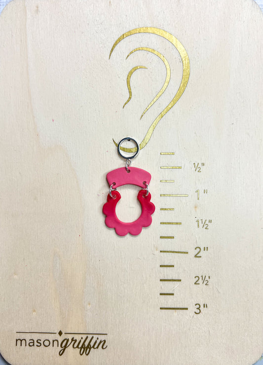 Red Ombre Flower Arch with Silver Circle Pierced Earrings