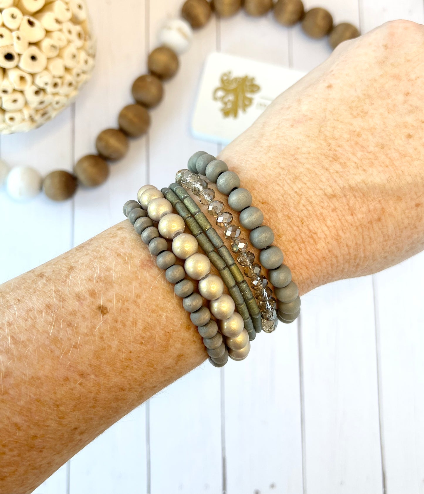 Shades of Gray Iridescent Cluster Bracelet