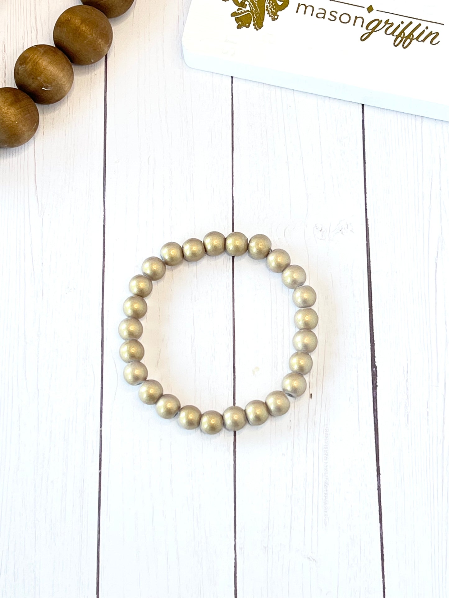 Shades of Gray Iridescent Cluster Bracelet